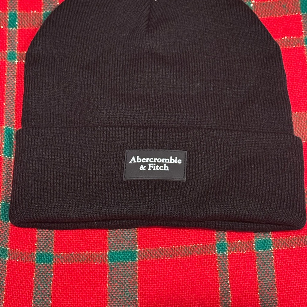 Abercrombie & Fitch Black Ribbed Knit Hat (1-200)